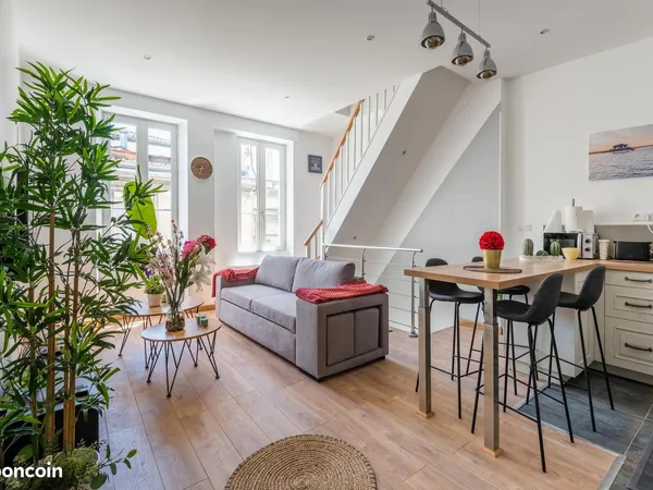 Chambre meublée en colocation - Bordeaux proche Gare Saint-Jean - 560 CC