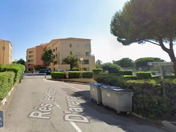 Parking 11 m²