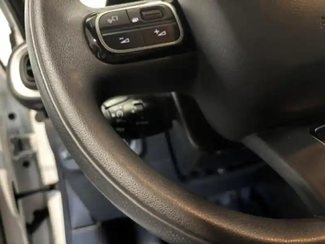Citroën C3 1.2 82 feel / carplay sieges / chauffant / regulateur — photo 10