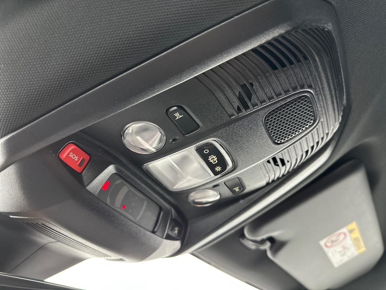 Peugeot 3008 puretech 130ch s&s eat8 gt — photo 33