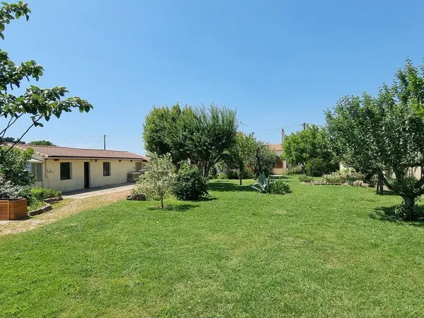 Terrain en individuel 1024 m²