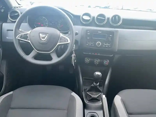 Dacia Duster sce 115 4x2 — photo 10