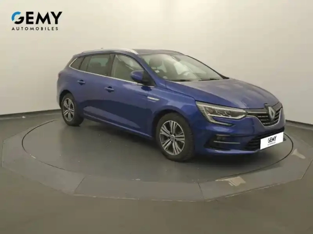 Renault Megane mégane iv estate phev 160 — photo 22