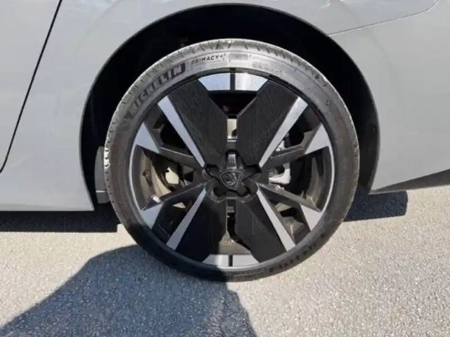 Peugeot 308 sw hybrid 145 e-dcs6 — photo 54