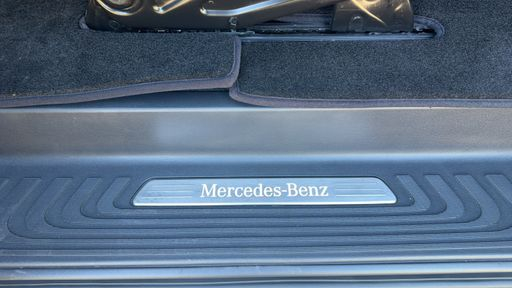 Mercedes Classe V Long 250 CDI 190  9G-Tronic - Avantgarde – 2021 – 100850 km – Diesel – Boîte Automatique — photo 24