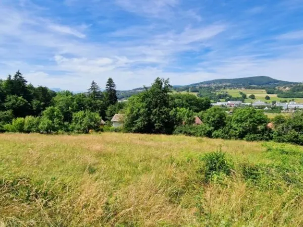 Terrain 448 m²