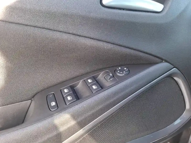 Opel Crossland 1.2 turbo 110 ch bvm6 — photo 25