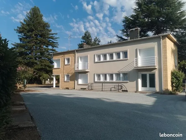 Immeuble de rapport 11 pièces 210 m²