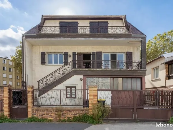 Maison de ville 6 pièces 143 m²