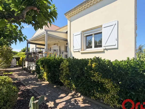Maison 6 pièces 200 m²