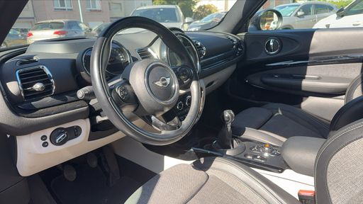 Mini Clubman 1.5 Cooper 136 - Hyde Park – 2017 – 109136 km – Essence – Boîte Manuelle — photo 22