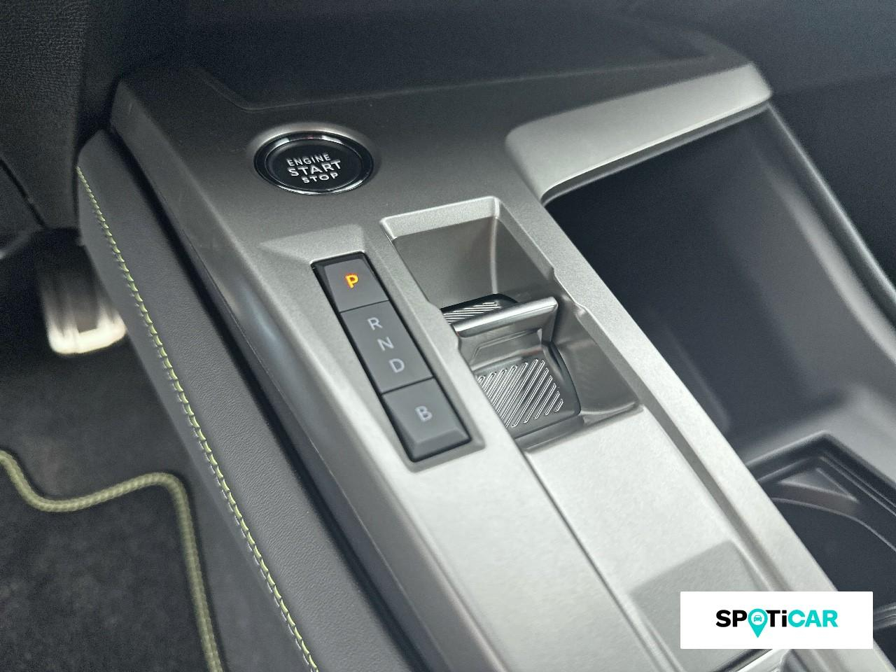 Peugeot 308 plug-in hybrid 195ch gt e-dcs7 — photo 14