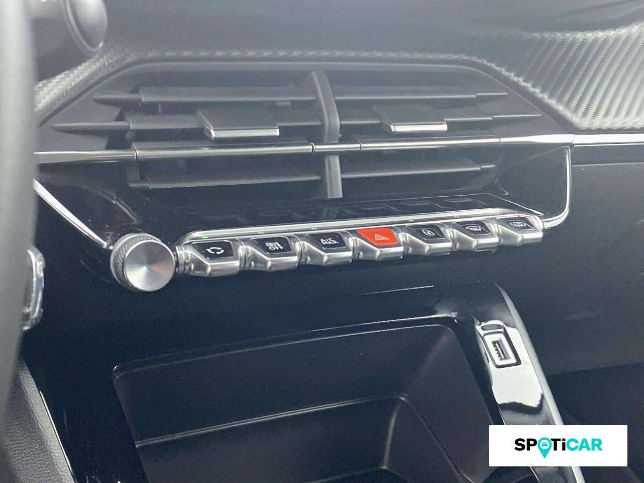 Peugeot 2008 1.2 puretech 100ch s&s style — photo 15