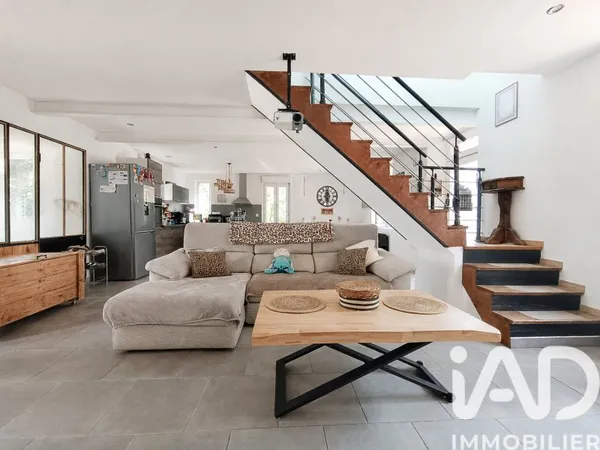 Maison 7 pièces 156 m²