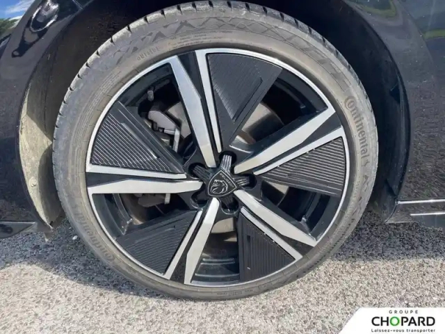Peugeot 308 phev 180 e-eat8 — photo 21