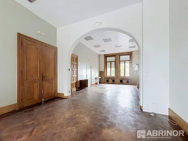 Maison 2 pièces 434 m²