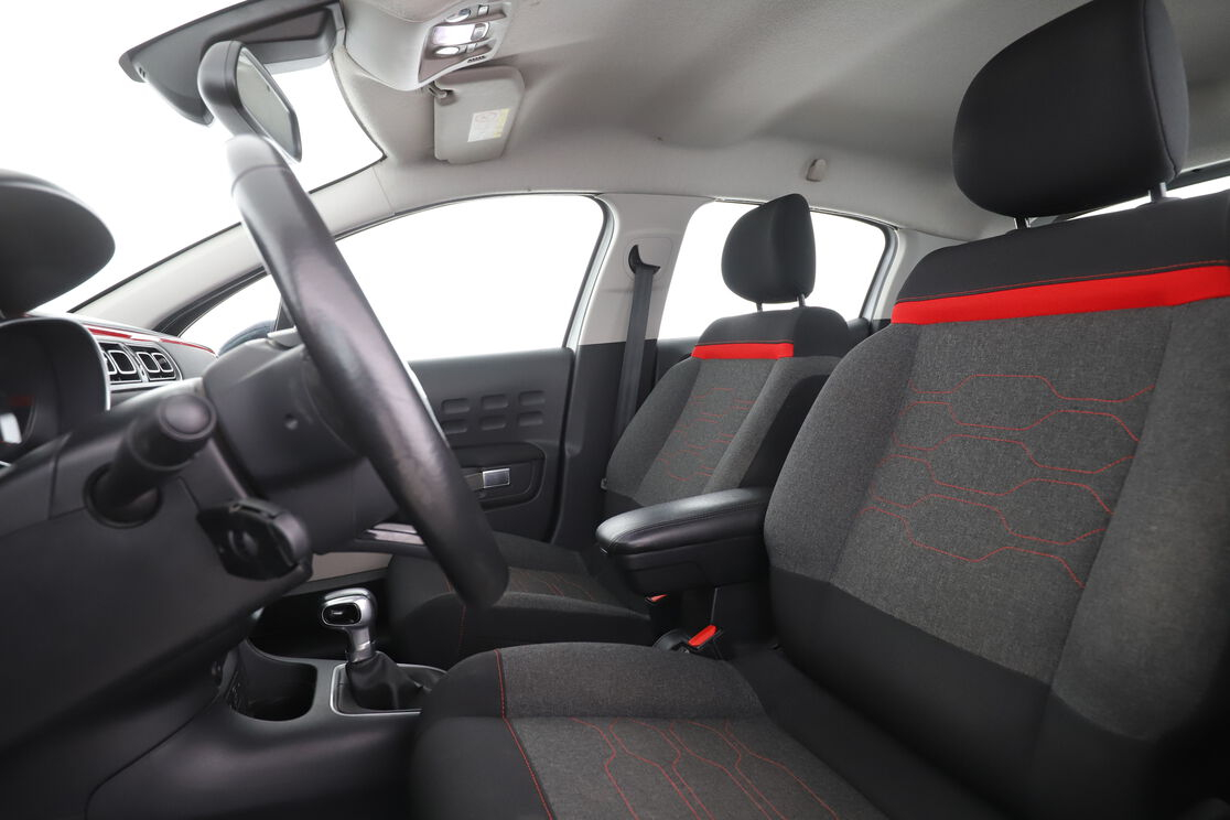 Citroen C3 1.2 PureTech Shine EAT6 — photo 9