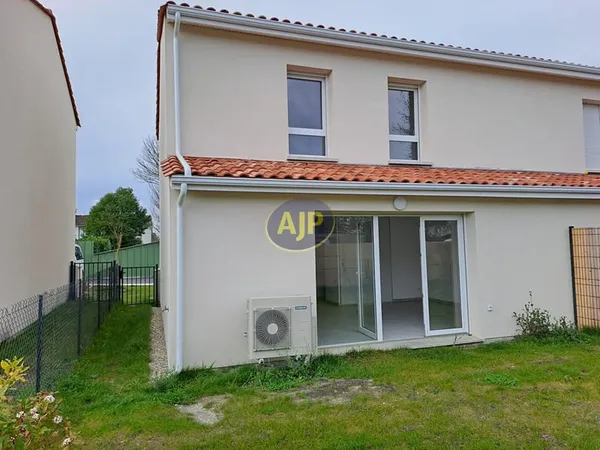 BASSENS - VILLA T4 EN DUPLEX AVEC GARAGE