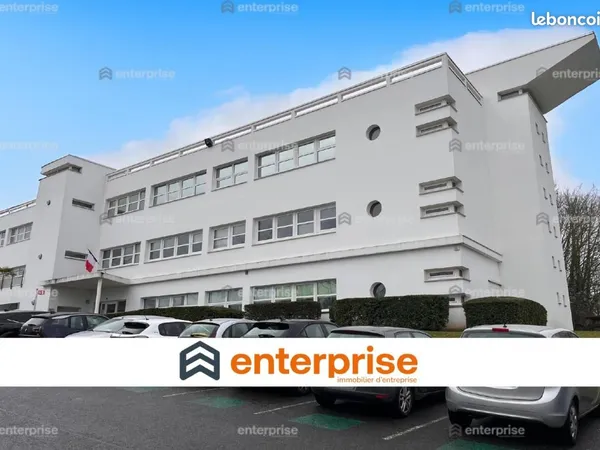 Bureaux 285 m²