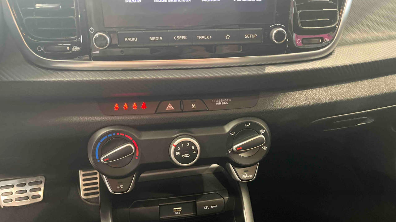 KIA Rio 1.0 T-GDi 120 ch MHEV DCT7 — photo 20