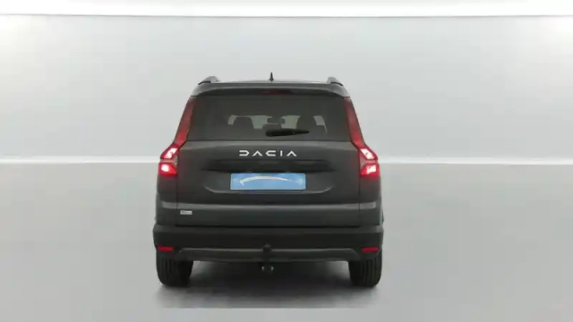 Dacia Jogger eco-g 100 5 places — photo 13