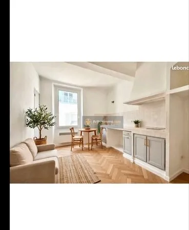 Studio meublé