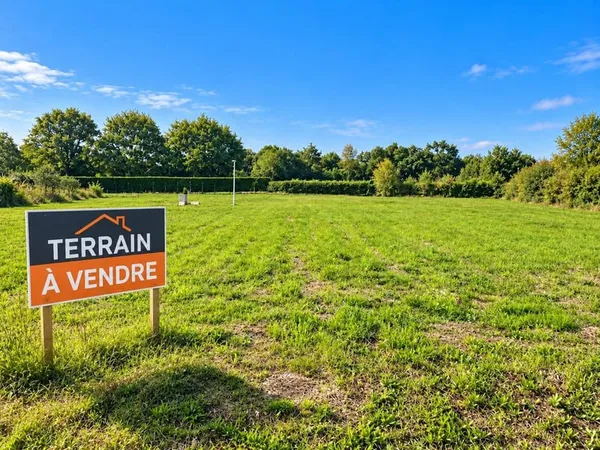 TERRAIN CONSTRUCTIBLE DE 606 M2 HORS LOTISSEMENT