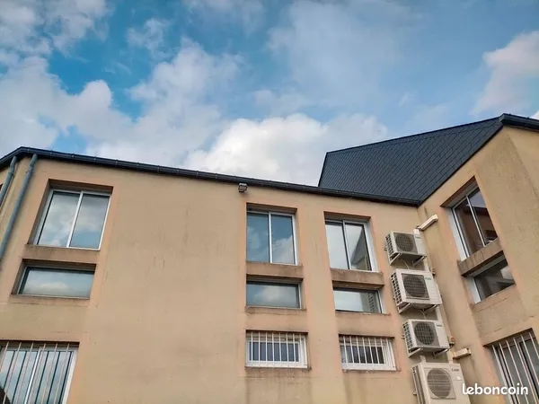 Local pro / appartement LIMAY