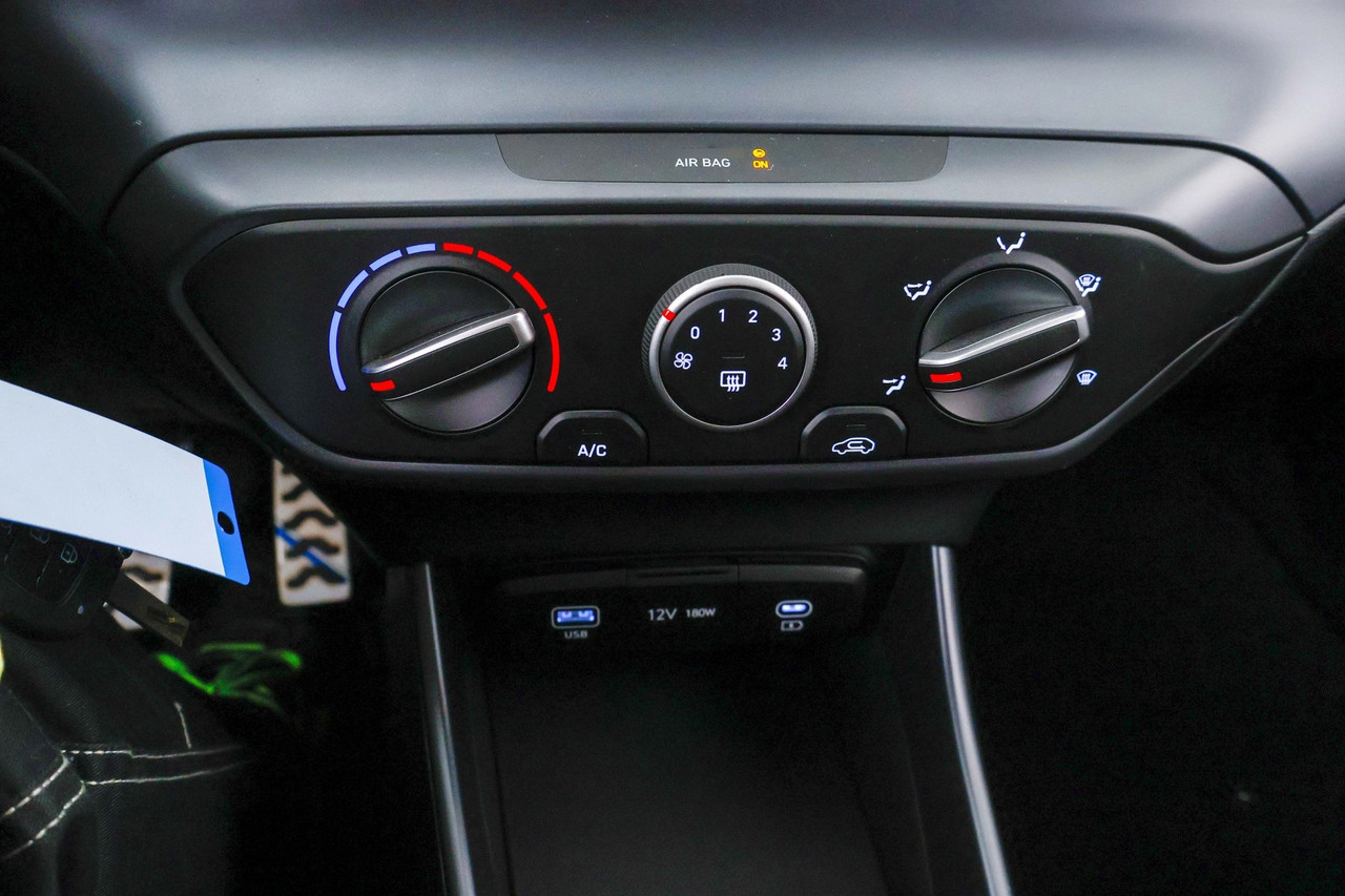 Hyundai BAYON — photo 24