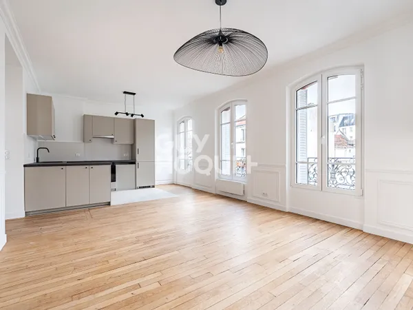 APPARTEMENT 2 PIECES - PLACE DES BUORGUIGNONS