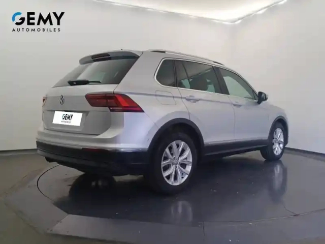 Volkswagen Tiguan 2.0 tdi 150 dsg7 — photo 18
