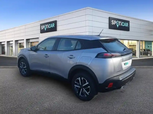 Peugeot 2008 hybrid 145 e-dcs6 style — photo 30