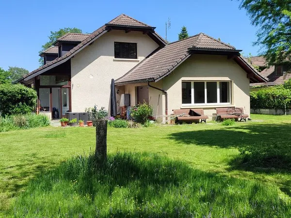 Superbe villa individuelle avec 6 chambres