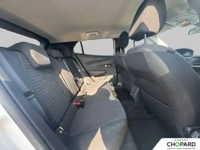 Peugeot 2008 electrique 136 ch — photo 20