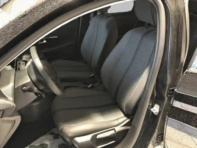 Peugeot 208 100 s&amp;s bvm6 — photo 11