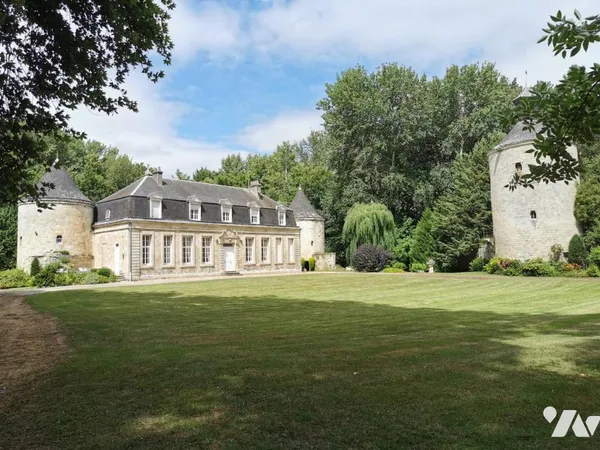 Maison 9 pièces 310 m²
