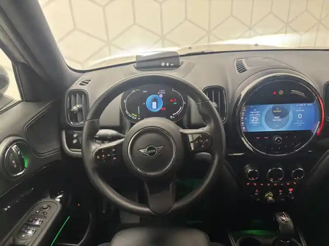Mini Mini countryman 125 - 95 ch all4 bva6 — photo 7