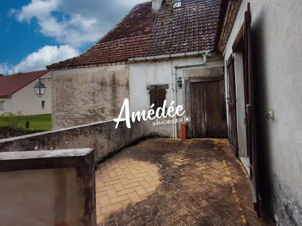 CORNAC - Maison à rénover entièrement