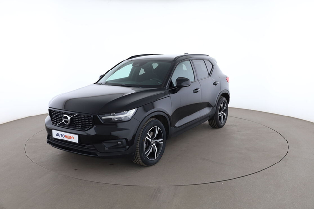 Volvo XC40 2.0 D4 AWD AdBlue R-Design Geartronic 8