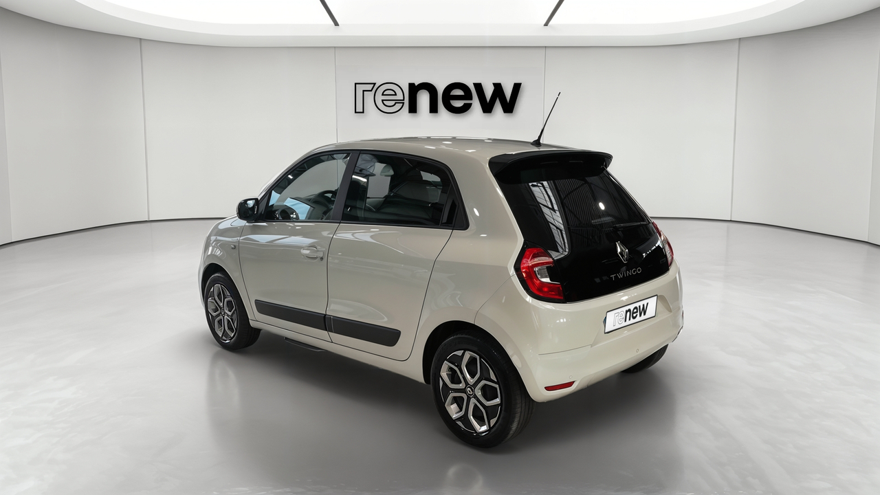 Renault Twingo III E-Tech — photo 3