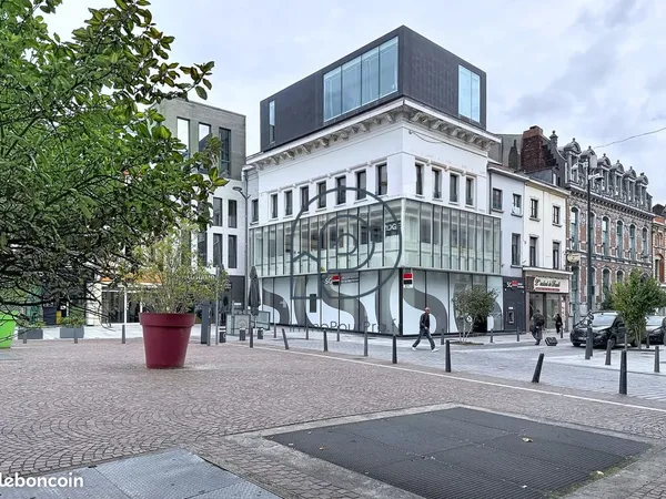 Bureaux 181 m² Roubaix