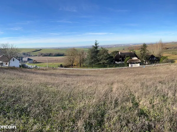Terrain constructible viabilisé