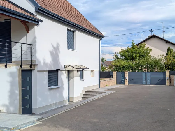 Maison à vendre 6 pièces BRINCKHEIM (68), maison de 105m2 avec 4 chambres, jardin, terrasse, cour in