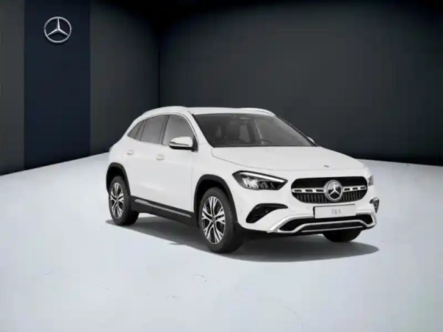 Mercedes Gla 180 progressive line — photo 7