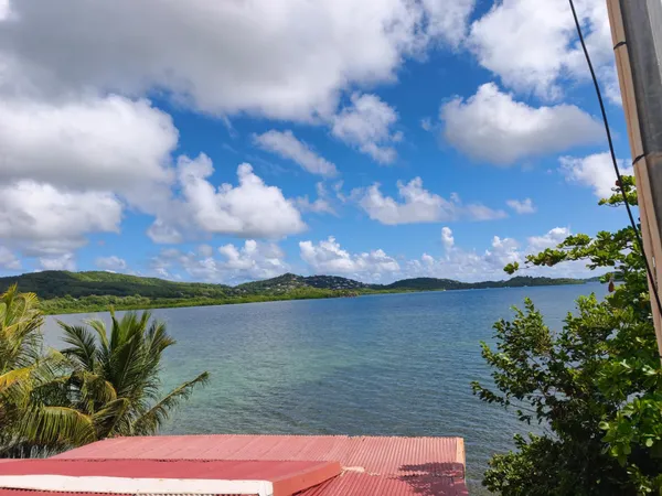 A vendre - Charmante maison T3 Face à la mer