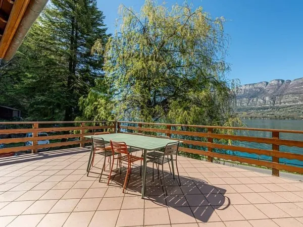 Maison 7 pièces 142 m²