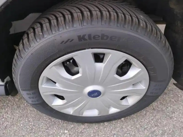 Ford Transit Connect l1 1.0e 100ch e85 trend — photo 6