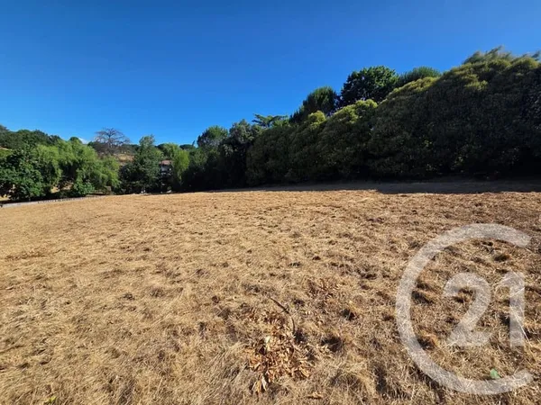 Terrain 1839 m²