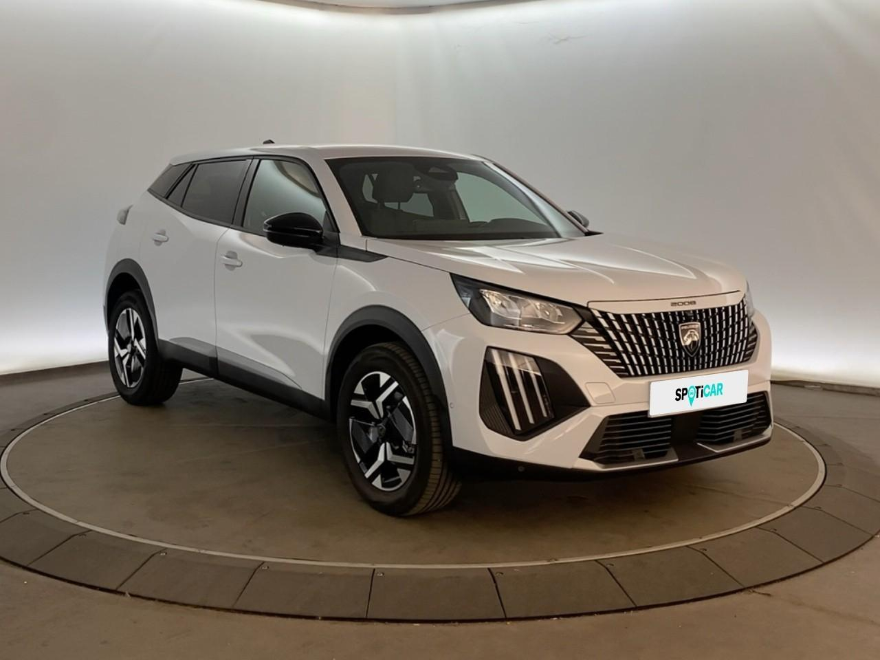 Peugeot 2008 hybrid 145 ch e-dcs6 allure — photo 3