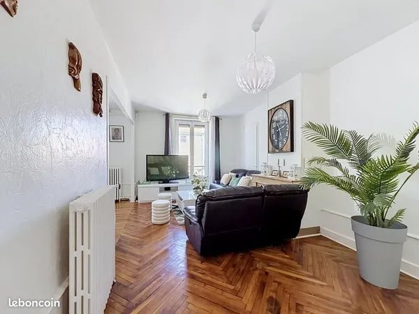 Appartement 4 pièces 132 m²